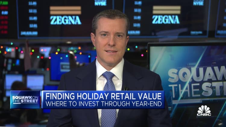 Retail sector seeing return to pre-pandemic shopping trends, says JPMorgan's Matthew Boss